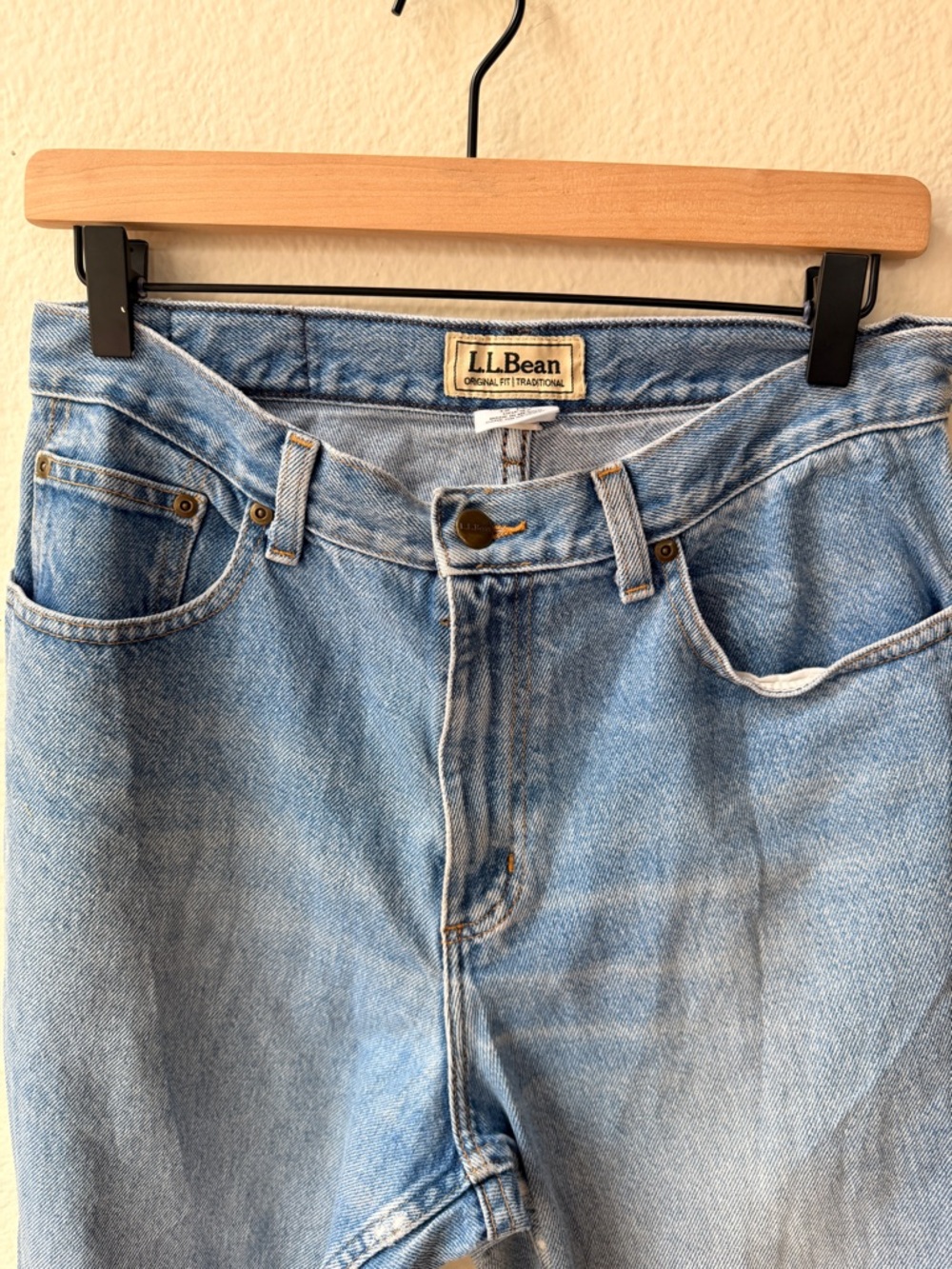 L.L. Bean Women’s 12P Vintage Inspired Light Blue Relaxed Straight Jeans Cotton‎ - Picture 6 of 11